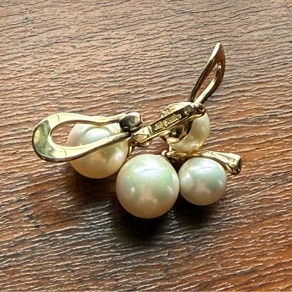 Majorica Pearl & Yellow Gold over Sterling Silver Dangle Drop Clip On Earrings - Picture 8 of 15